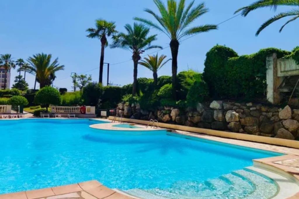 Appartement rdc en résidence avec piscine Cannes Esterno foto
