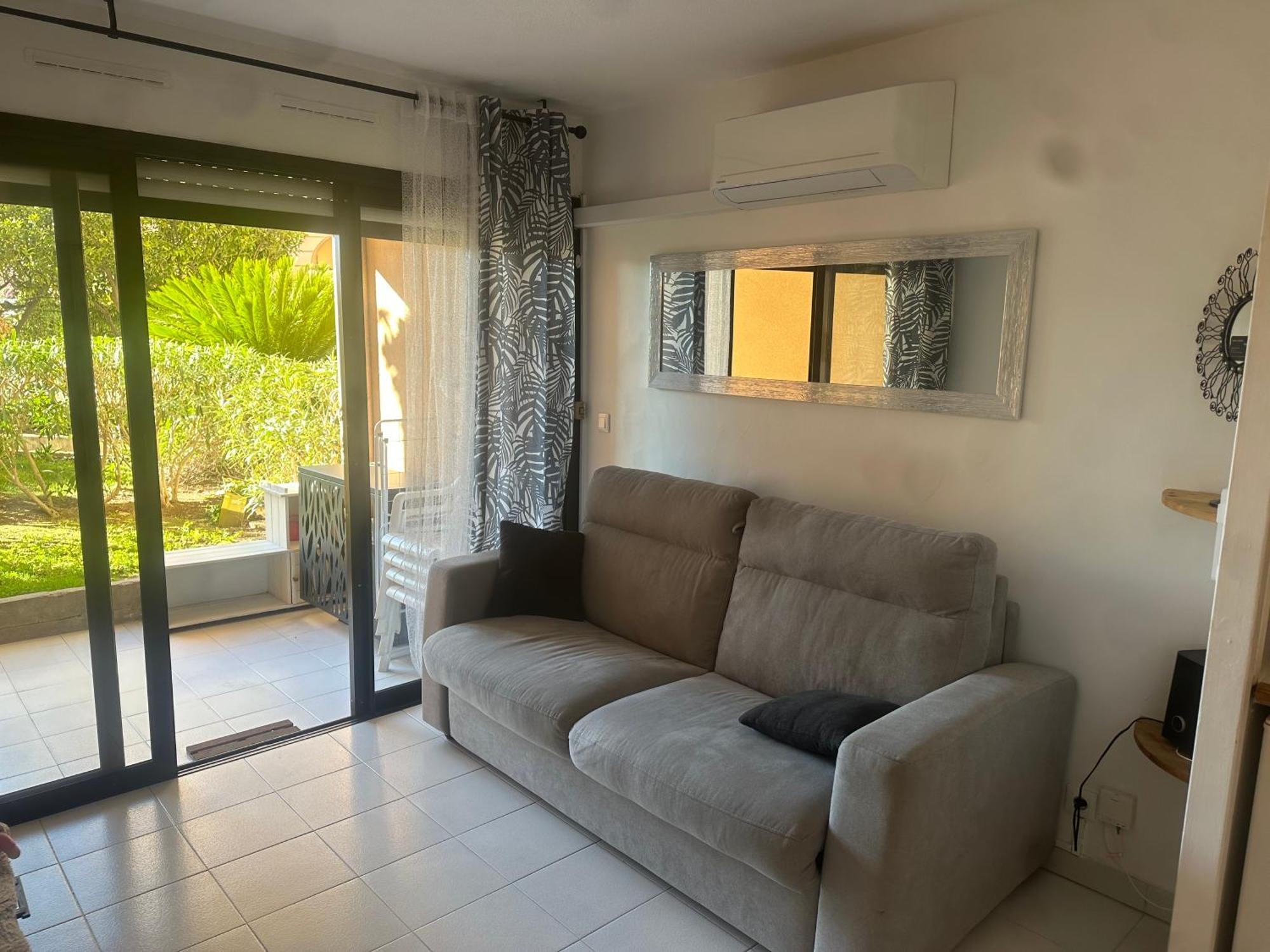 Appartement rdc en résidence avec piscine Cannes Esterno foto